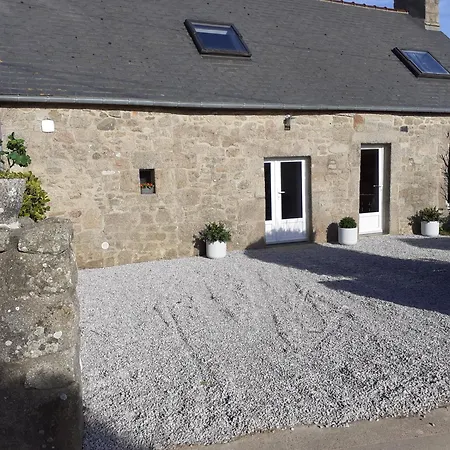 Au Petit Maltot Ferienhaus Réville