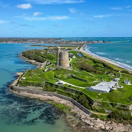 Au Petit Maltot Réville